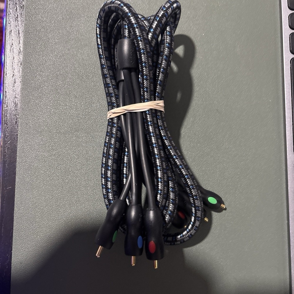 Wirelogic Component Video 500 Braided 6.5'/2M Gold Plated 2x Male To Male RCA